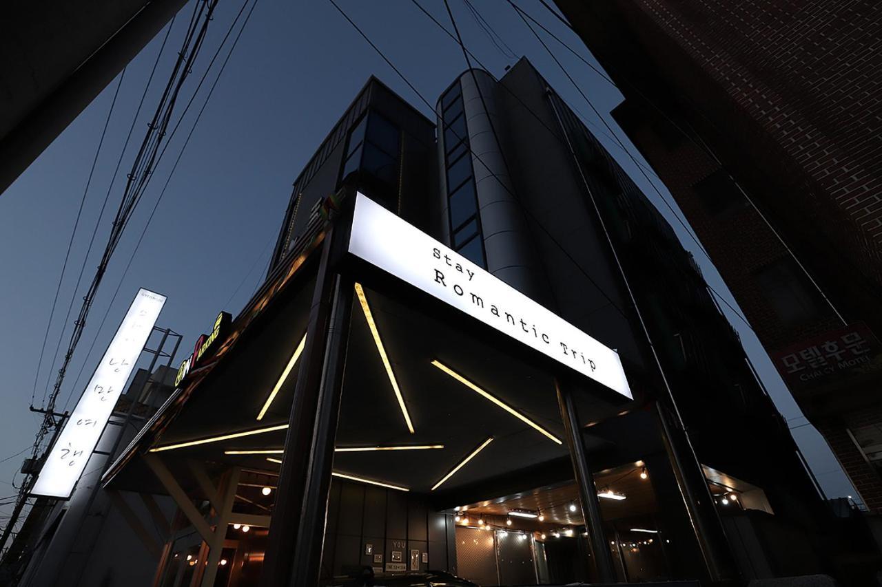 Stay Romantictrip_Hostel Gyeongju Exterior photo