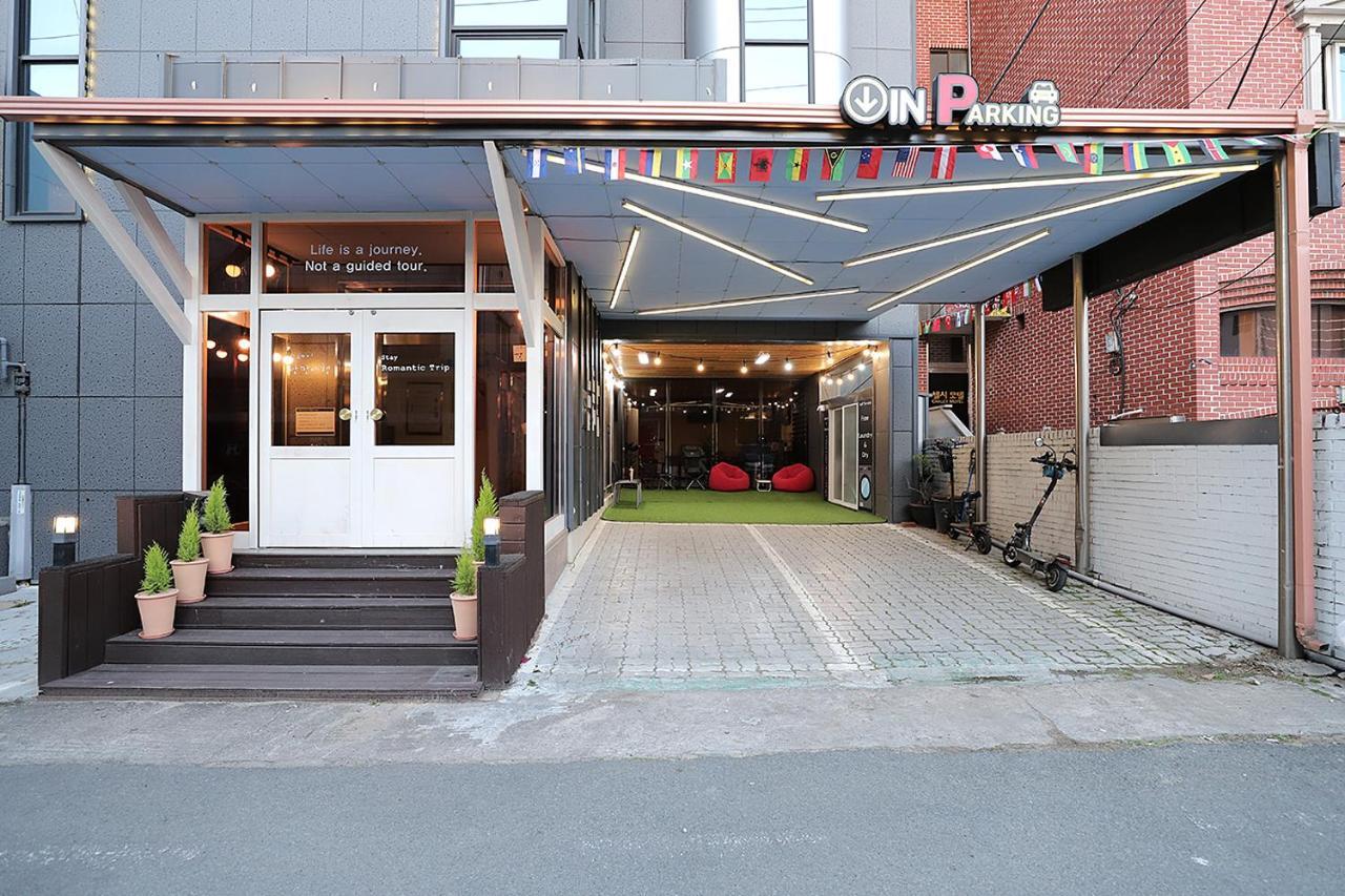 Stay Romantictrip_Hostel Gyeongju Exterior photo