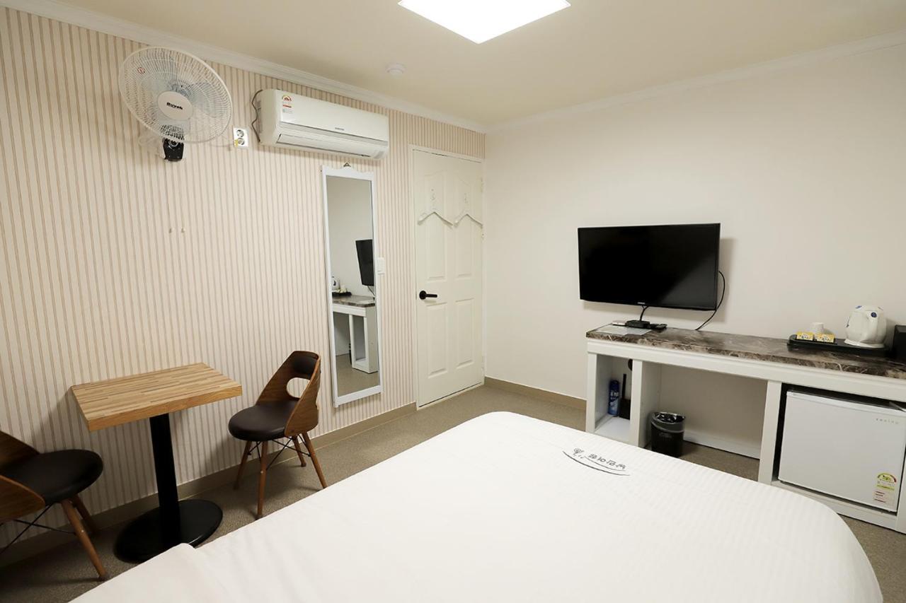 Stay Romantictrip_Hostel Gyeongju Exterior photo