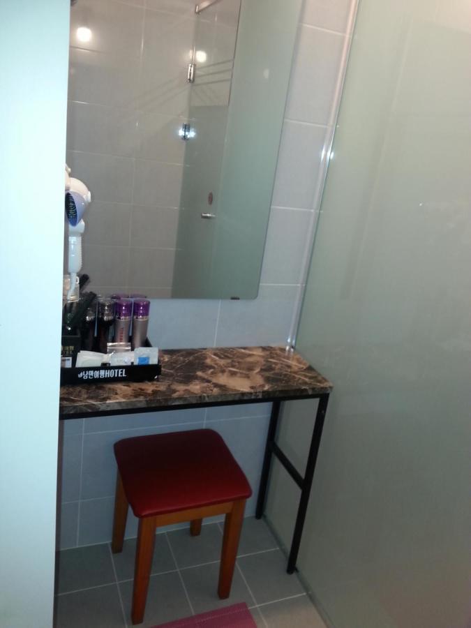 Stay Romantictrip_Hostel Gyeongju Exterior photo